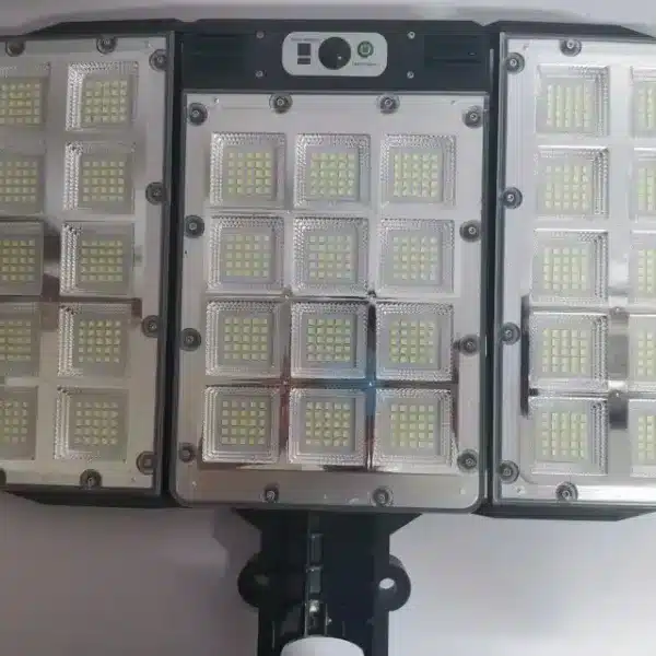 lampadaire solaire pour terrasse